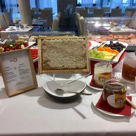 Отель Witt Am 3*